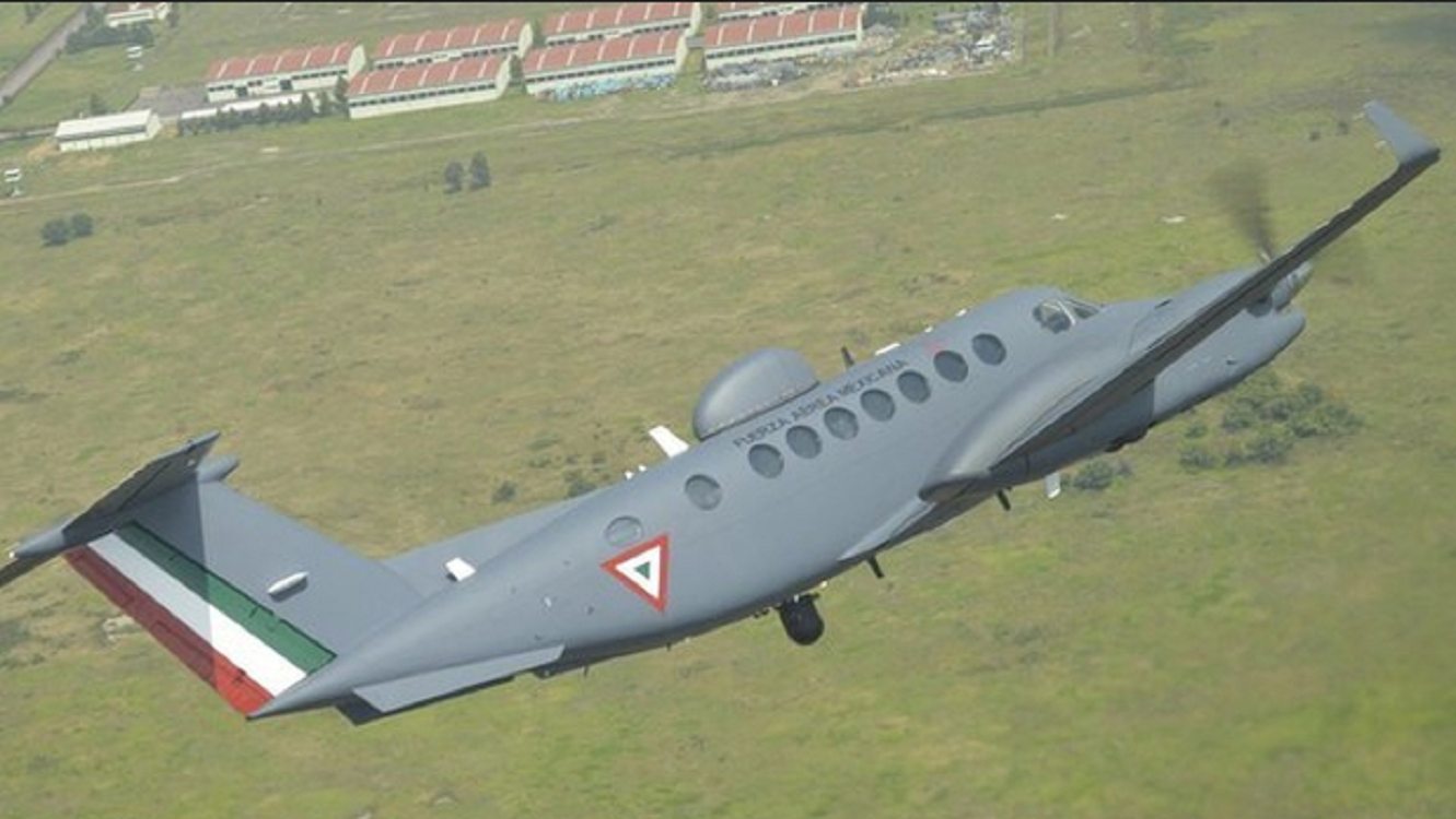 Con aviones y plata así es el bombardeo de nubes para generar lluvia